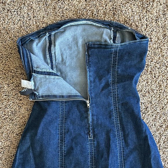 Women’s Jean Mini Dress - Picture 4 of 4